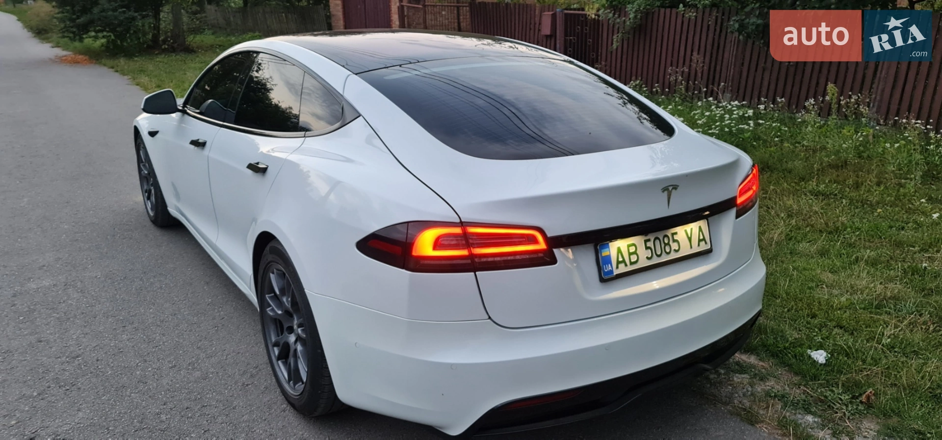 2022 Tesla Model S - мініатюра 4