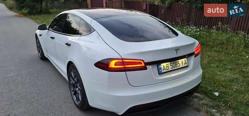 Ліфтбек Tesla Model S 2022 в Вінниці