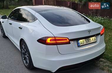Лифтбек Tesla Model S 2022 в 