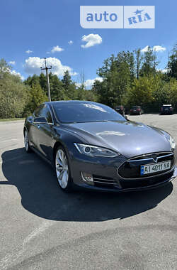 Ліфтбек Tesla Model S 2015 в Бородянці