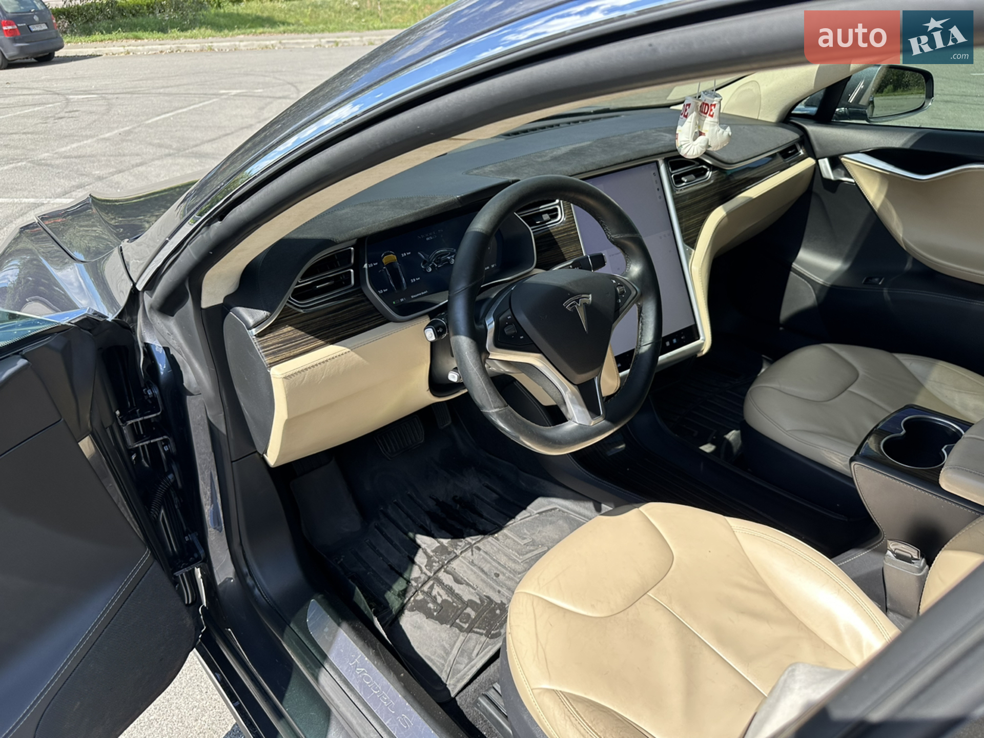 2015 Tesla Model S - мініатюра 38