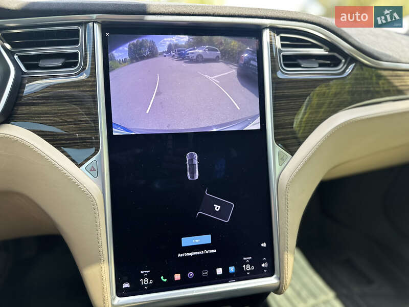 Лифтбек Tesla Model S 2015 в Бородянке
