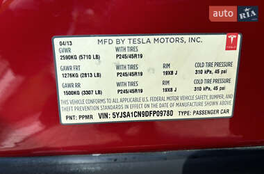 Лифтбек Tesla Model S 2013 в Одессе фото 14 Лифтбек Tesla Model S 2013 в Одессе