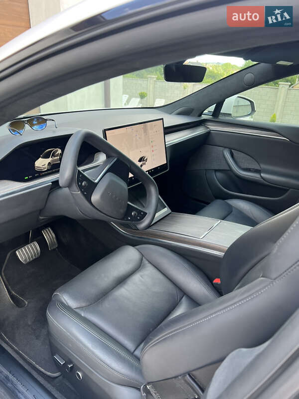 Лифтбек Tesla Model S 2021 в Золочеве