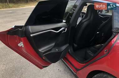 Ліфтбек Tesla Model S 2016 в Києві