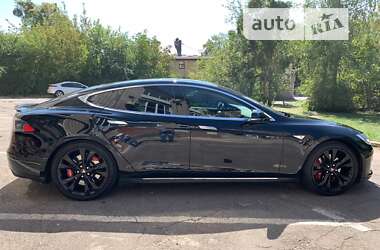 Лифтбек Tesla Model S 2013 в Виннице