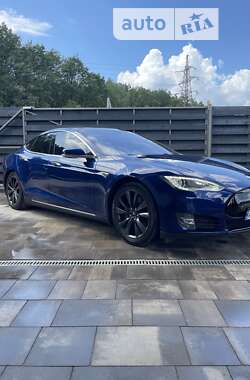 Лифтбек Tesla Model S 2015 в Харькове