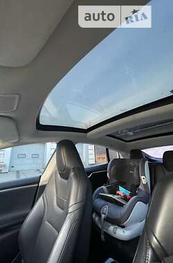 Лифтбек Tesla Model S 2015 в Харькове