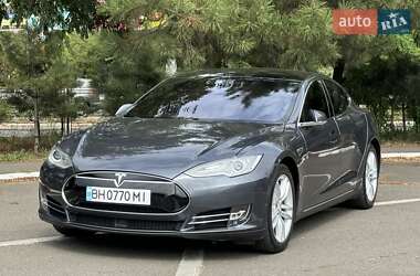 Лифтбек Tesla Model S 2014 в Одессе