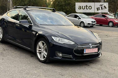 Лифтбек Tesla Model S 2013 в Полтаве