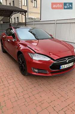 Лифтбек Tesla Model S 2013 в Киеве