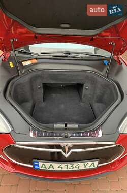 Лифтбек Tesla Model S 2013 в Киеве