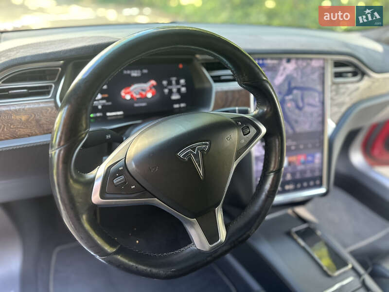 Ліфтбек Tesla Model S 2017 в Києві