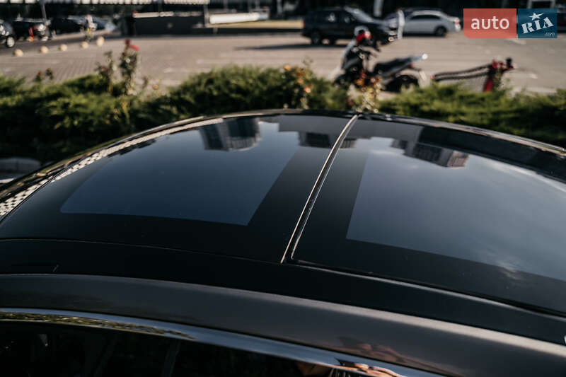 Лифтбек Tesla Model S 2015 в Одессе