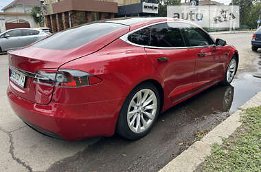 Лифтбек Tesla Model S 2019 в Николаеве