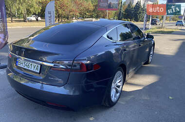 Лифтбек Tesla Model S 2019 в Одессе