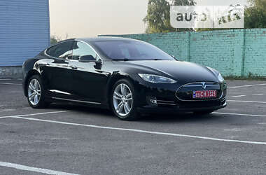 Ліфтбек Tesla Model S 2013 в 