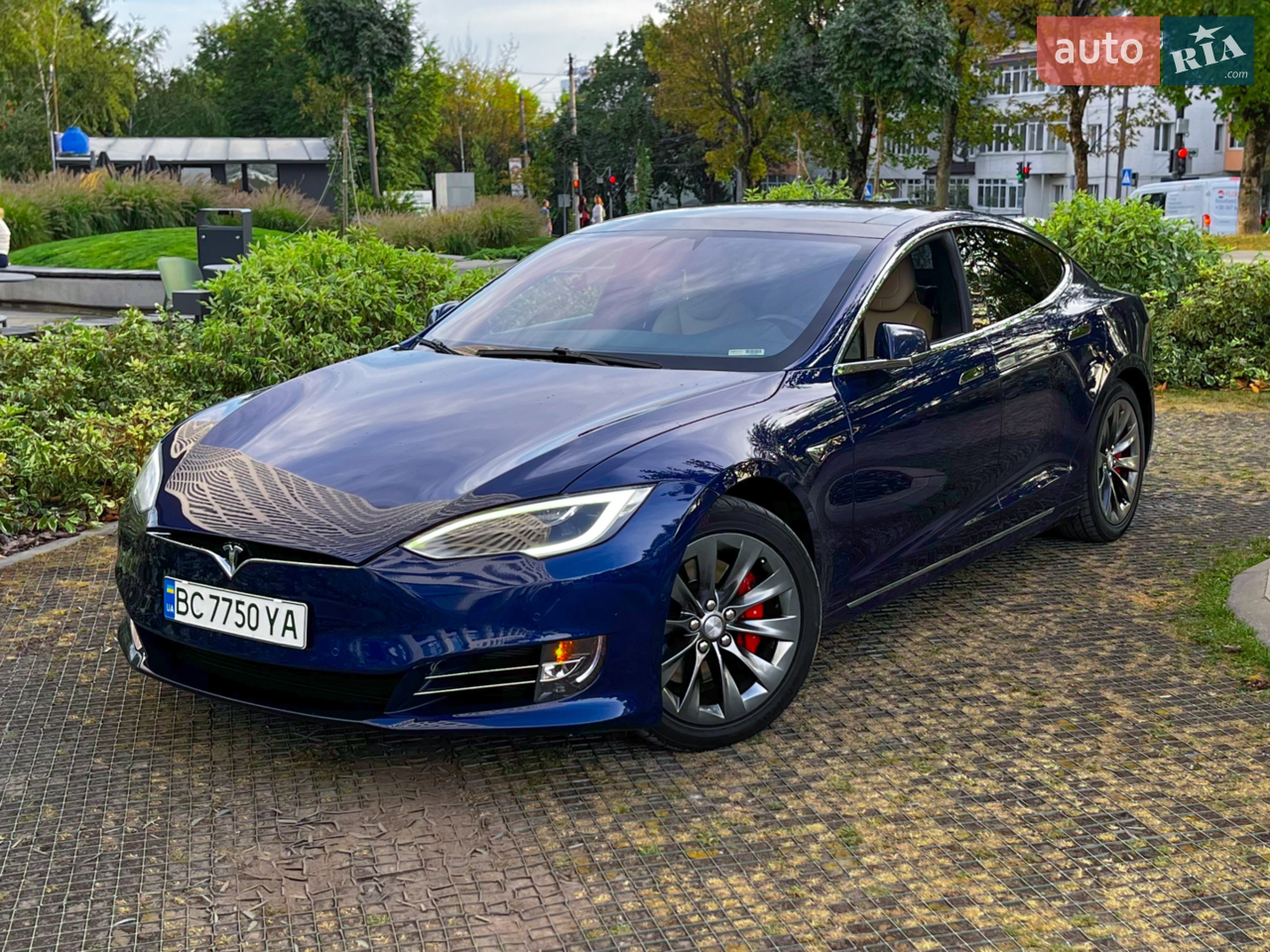 2015 Tesla Model S - мініатюра 46
