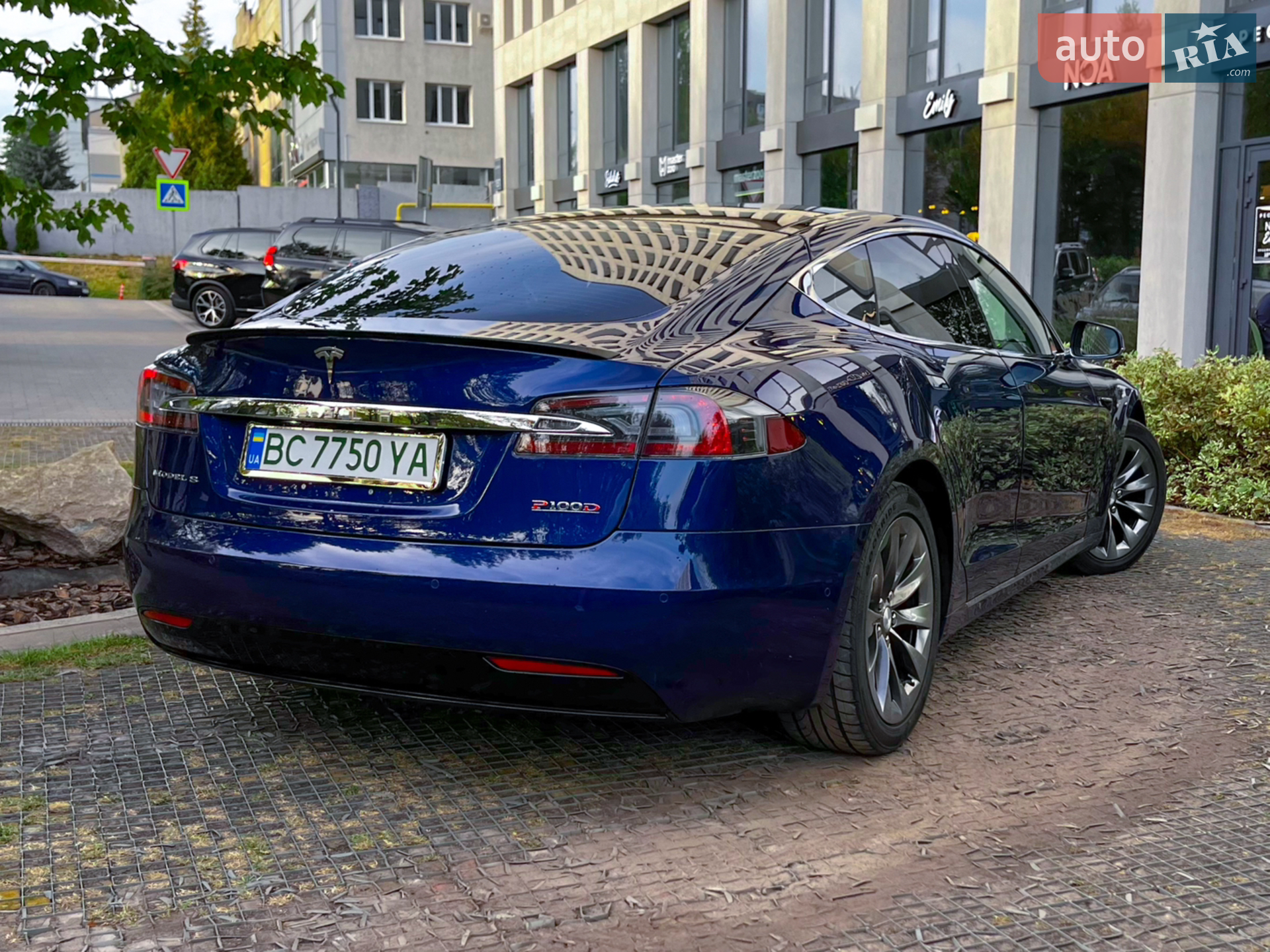 2016 Tesla Model S - мініатюра 11