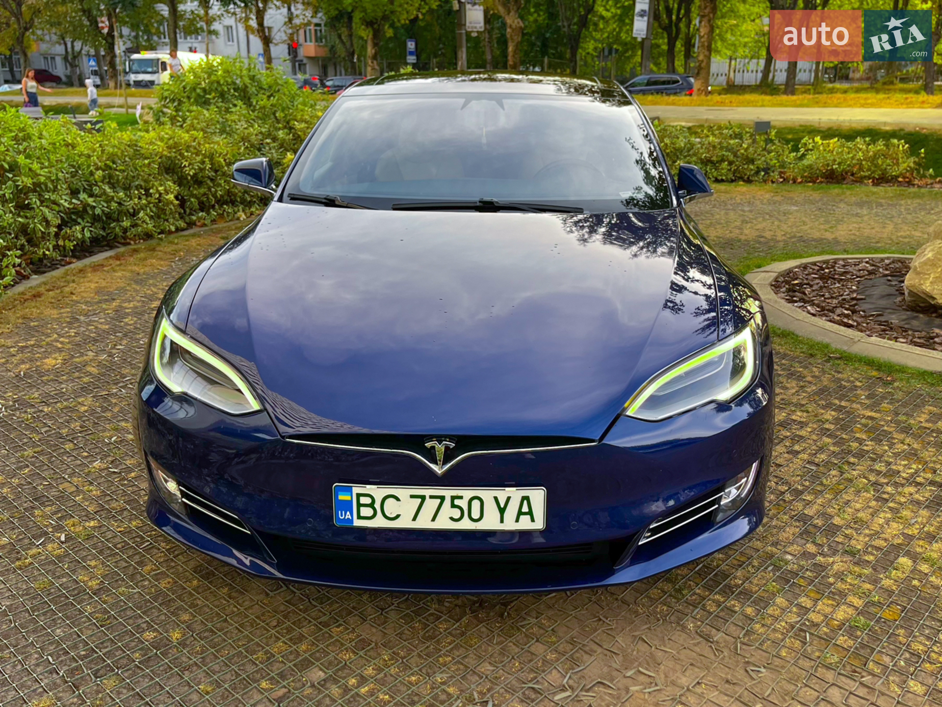 2016 Tesla Model S - мініатюра 14