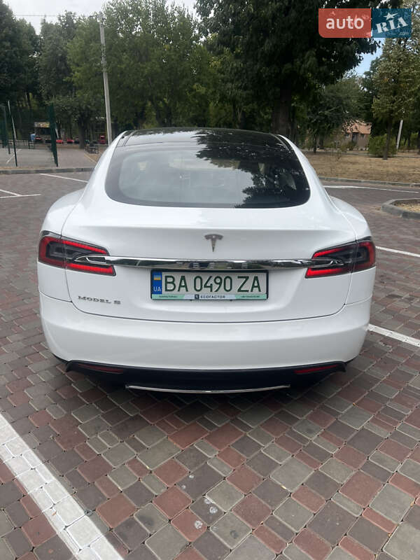 Лифтбек Tesla Model S 2012 в Кропивницком