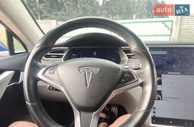 Ліфтбек Tesla Model S 2015 в Києві