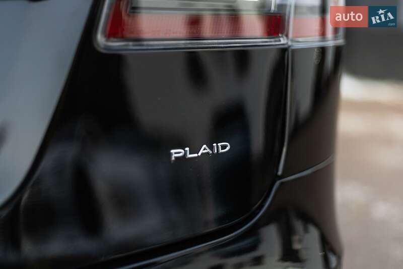 Ліфтбек Tesla Model S 2021 в Києві