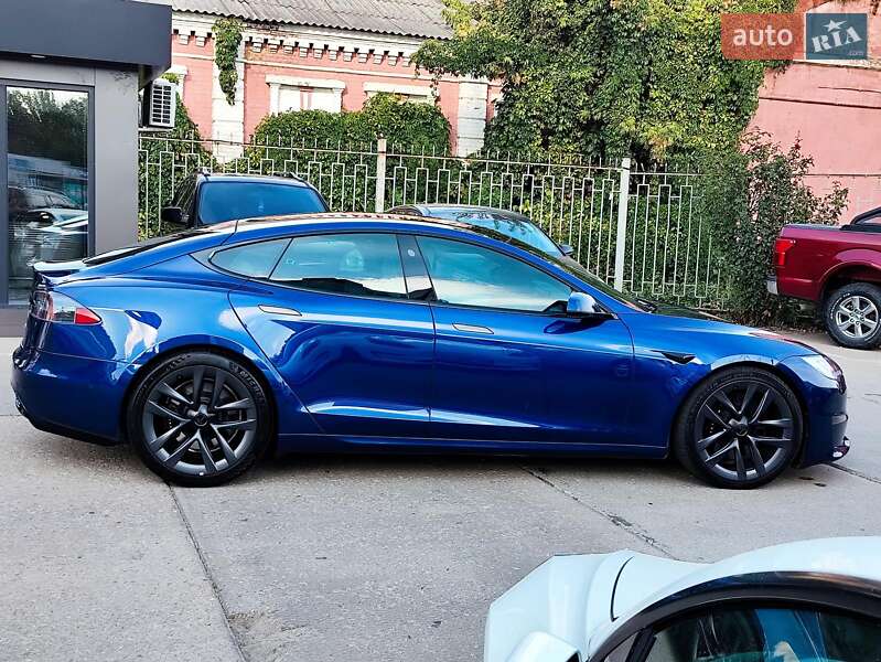 Лифтбек Tesla Model S 2022 в Харькове