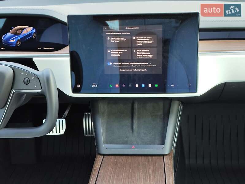 Лифтбек Tesla Model S 2022 в Харькове