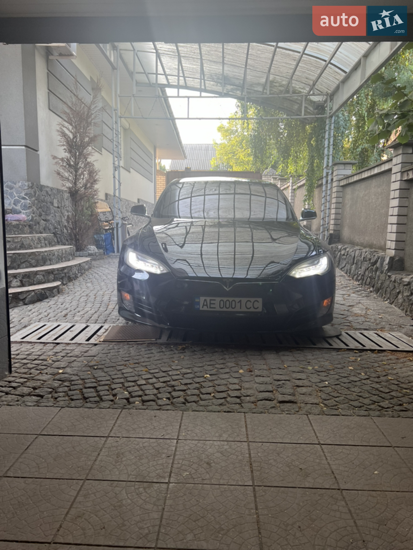 2017 Tesla Model S - мініатюра 10