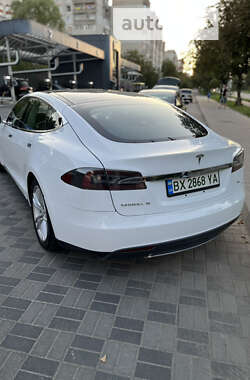 Лифтбек Tesla Model S 2013 в Хмельницком