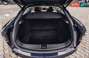 Лифтбек Tesla Model S 2013 в Одессе