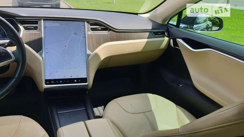 Ліфтбек Tesla Model S 2013 в Києві фото 16 Ліфтбек Tesla Model S 2013 в Києві