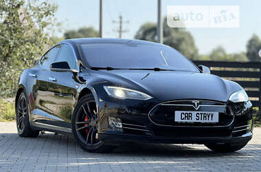 Лифтбек Tesla Model S 2014 в Стрые