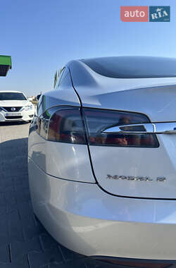 Лифтбек Tesla Model S 2013 в Стрые