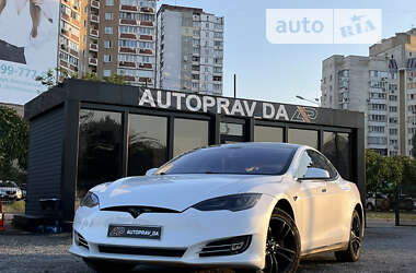 Лифтбек Tesla Model S 2013 в Киеве