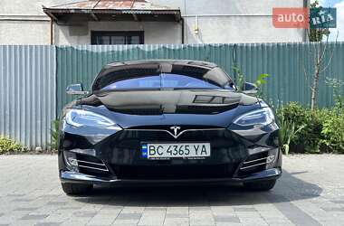 Лифтбек Tesla Model S 2018 в 