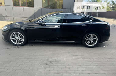 Ліфтбек Tesla Model S 2014 в Рівному фото 11 Ліфтбек Tesla Model S 2014 в Рівному