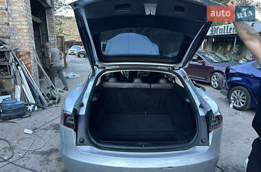 Лифтбек Tesla Model S 2014 в Запорожье