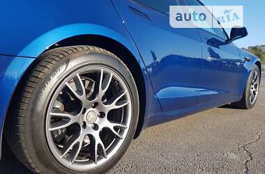 Ліфтбек Tesla Model S 2022 в Харкові