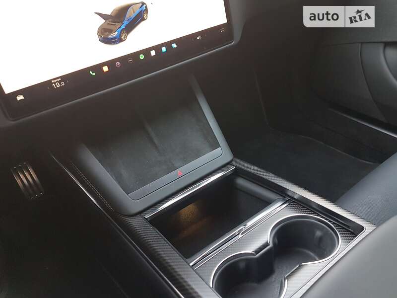 Лифтбек Tesla Model S 2022 в Харькове
