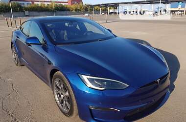 Лифтбек Tesla Model S 2022 в 