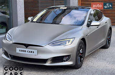 Лифтбек Tesla Model S 2016 в Одессе