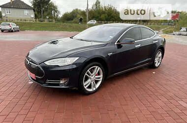 Ліфтбек Tesla Model S 2014 в Луцьку