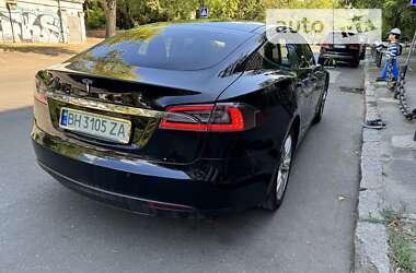 Ліфтбек Tesla Model S 2015 в Одесі