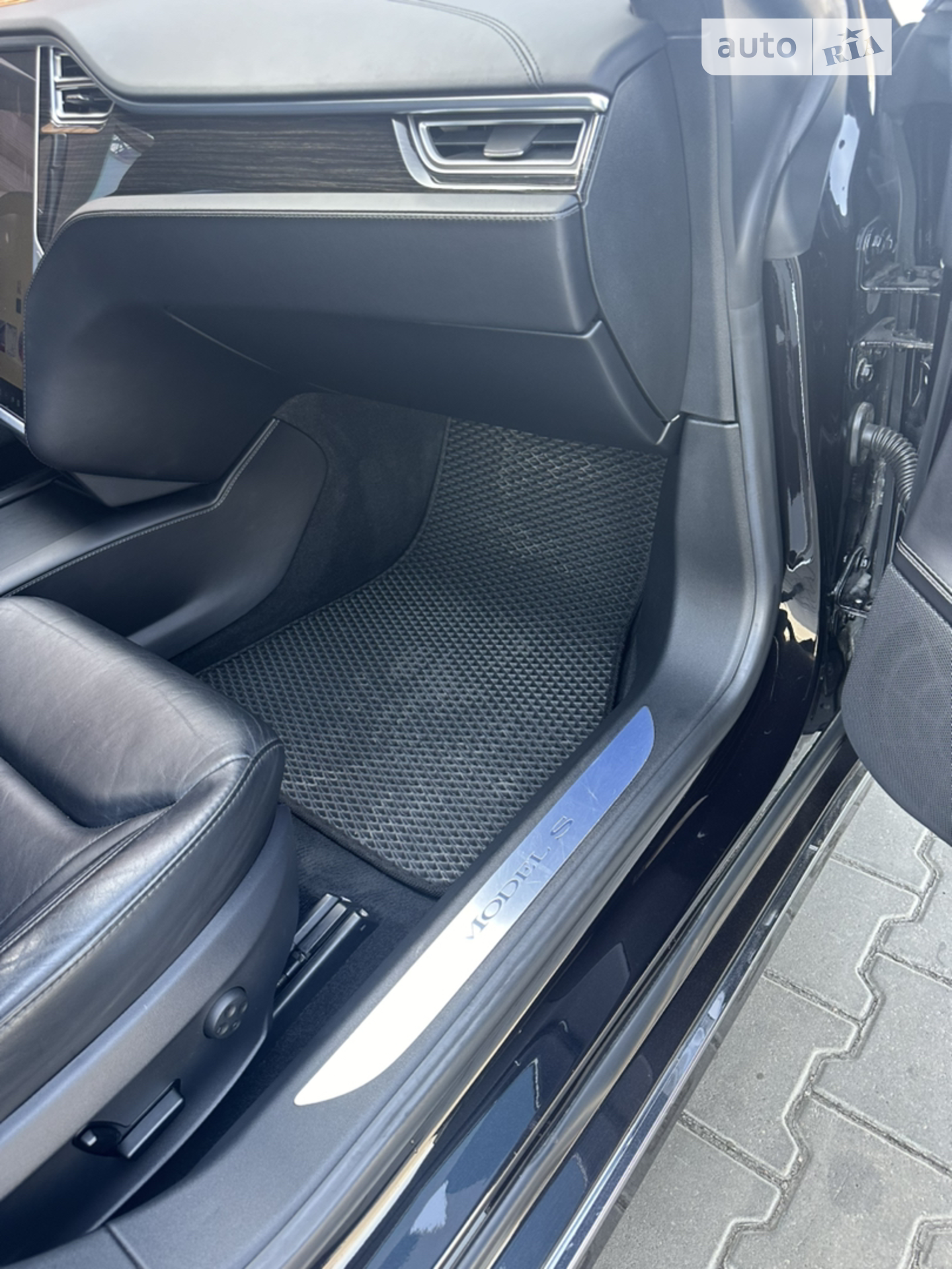 2016 Tesla Model S - мініатюра 40