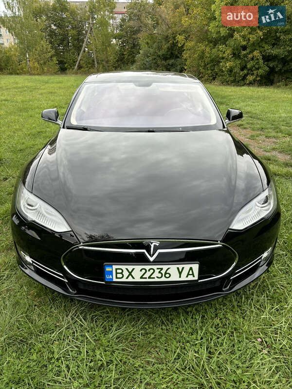 Лифтбек Tesla Model S 2013 в Красилове фото 7 Лифтбек Tesla Model S 2013 в Красилове