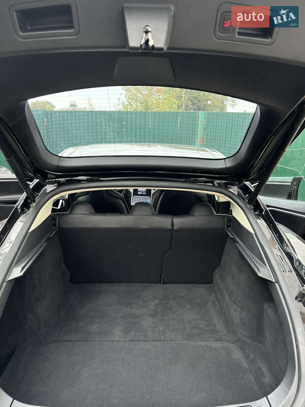 Лифтбек Tesla Model S 2013 в Красилове фото 24 Лифтбек Tesla Model S 2013 в Красилове