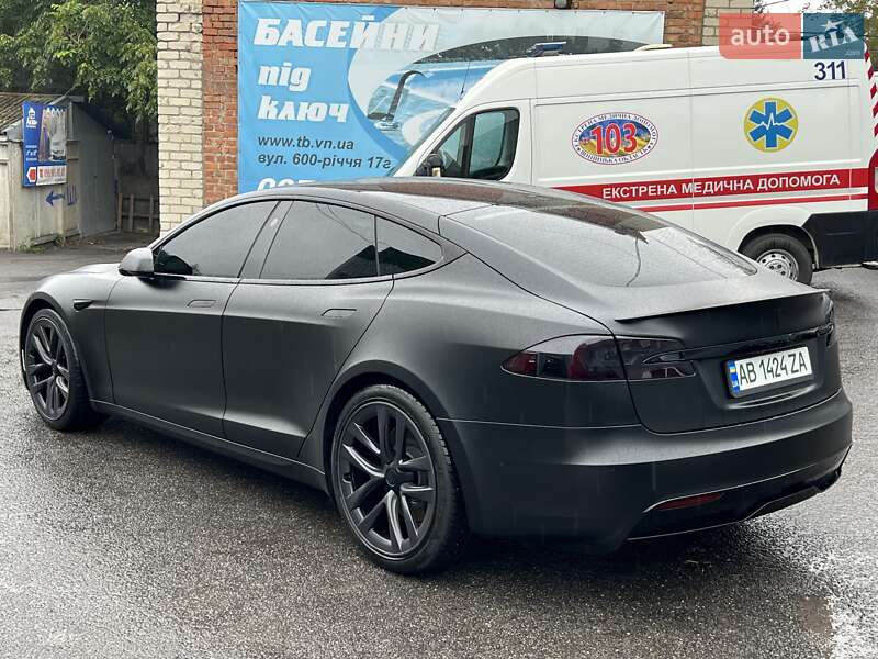 Ліфтбек Tesla Model S 2021 в Вінниці