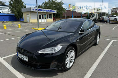 Ліфтбек Tesla Model S 2015 в Борисполі